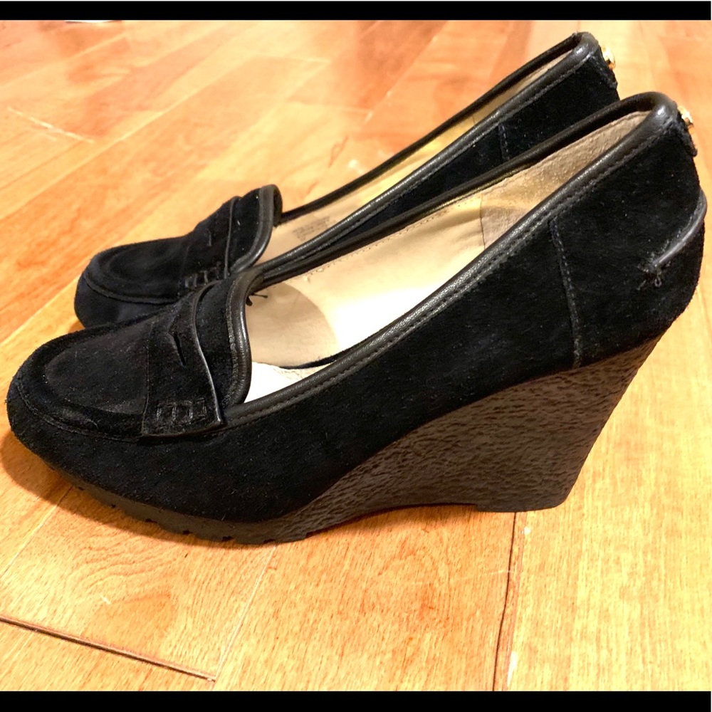 Michael Kors Black Suede wedges